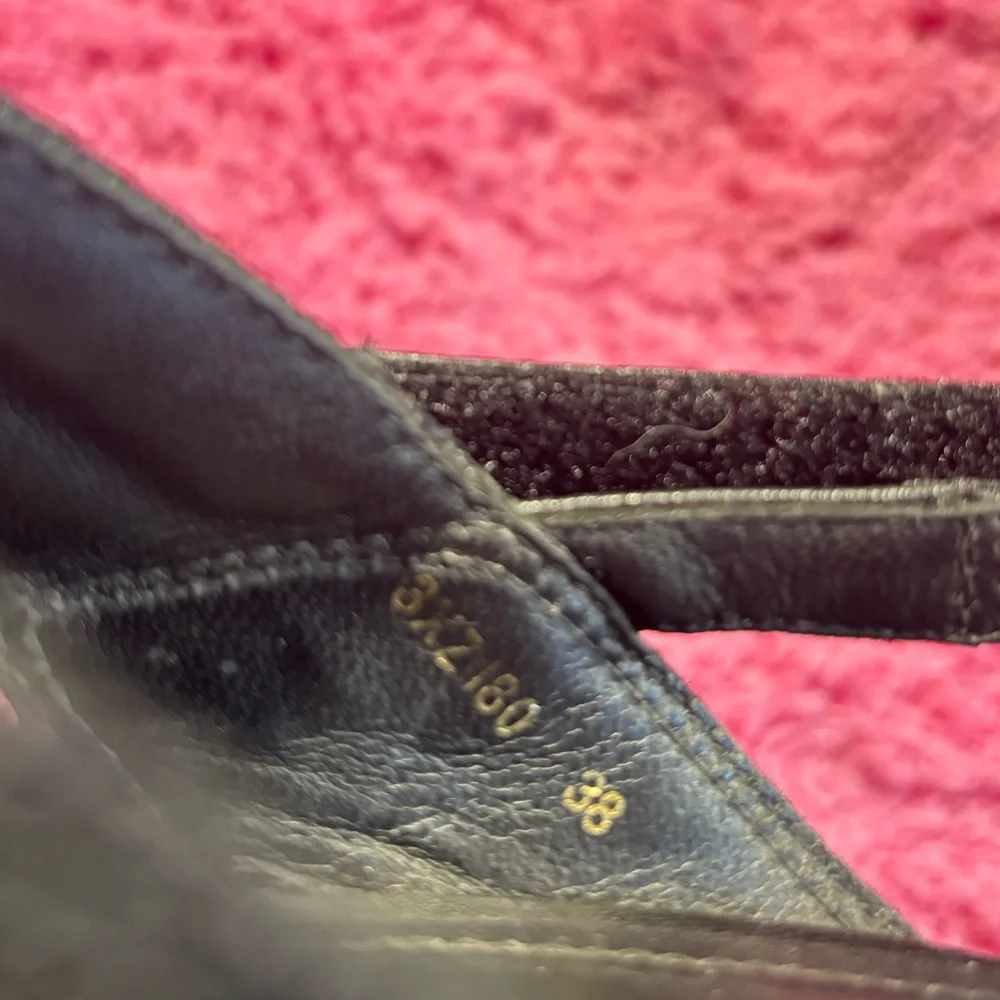 Prada Vintage criss cross Platform Sandals Black Leather Shoes Velcro strap 90s